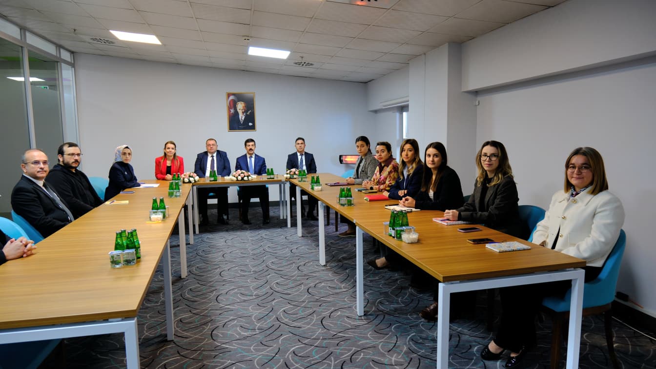KÜTAHYA MYO’DA AKADEMİK KURUL VE DEĞERLENDİRME TOPLANTISI GERÇEKLEŞTİRİLDİ