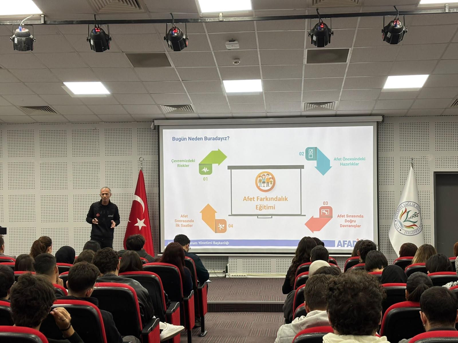 Fakültemizde “Afet Bilinci ve Gönüllülük” Eğitimi Gerçekleştirildi - 2