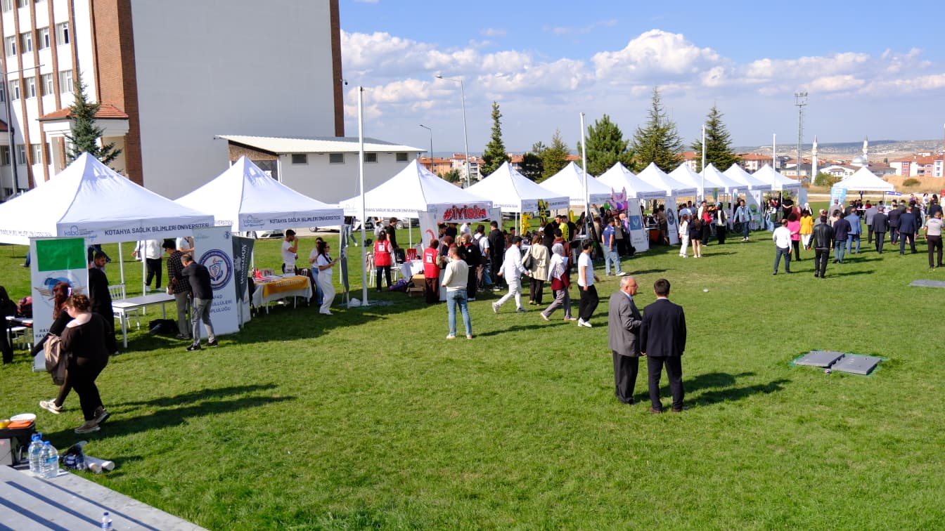 KSBÜ’DE ÖĞRENCİ TOPLULUKLARI ORYANTASYON HAFTASI DEVAM EDİYOR