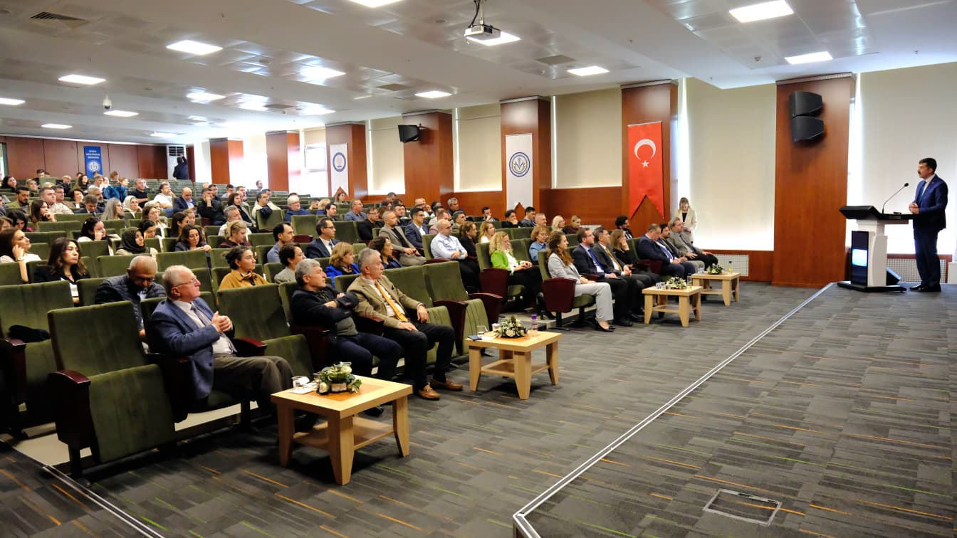 TIP FAKÜLTESİNDE AKADEMİK KURUL VE DEĞERLENDİRME TOPLANTISI GERÇEKLEŞTİRİLDİ