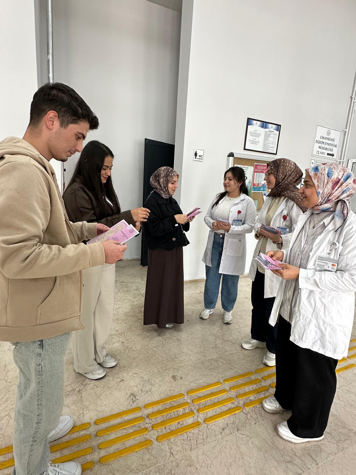 Hemşirelik Bölümü Öğrencilerinden 10 Ekim Dünya Ruh Sağlığı Günü’nde Farkındalık Mesajı - 13