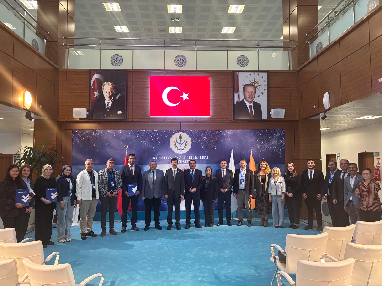 KSBÜ GEDİZ VE SİMAV SHMYO’DA MEDEK DEĞERLENDİRME SÜRECİ GERÇEKLEŞTİRİLDİ