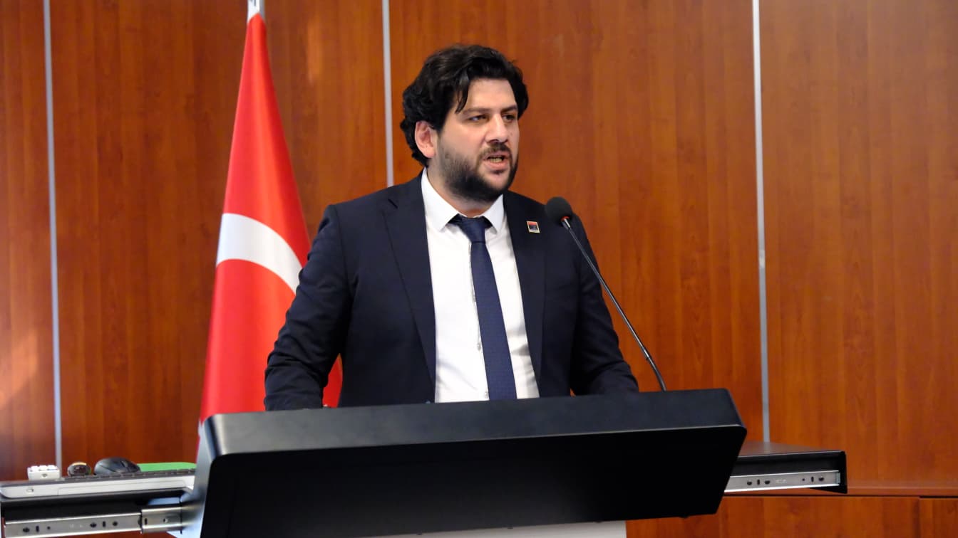 Kütahya Sağlık Bilimleri Üniversitesi (KSBÜ) Tıp Fakültesinde akademik kurul ve değerlendirme toplantısı, Hekim Sinan Konferans Salonu’nda gerçekleştirildi. - 3