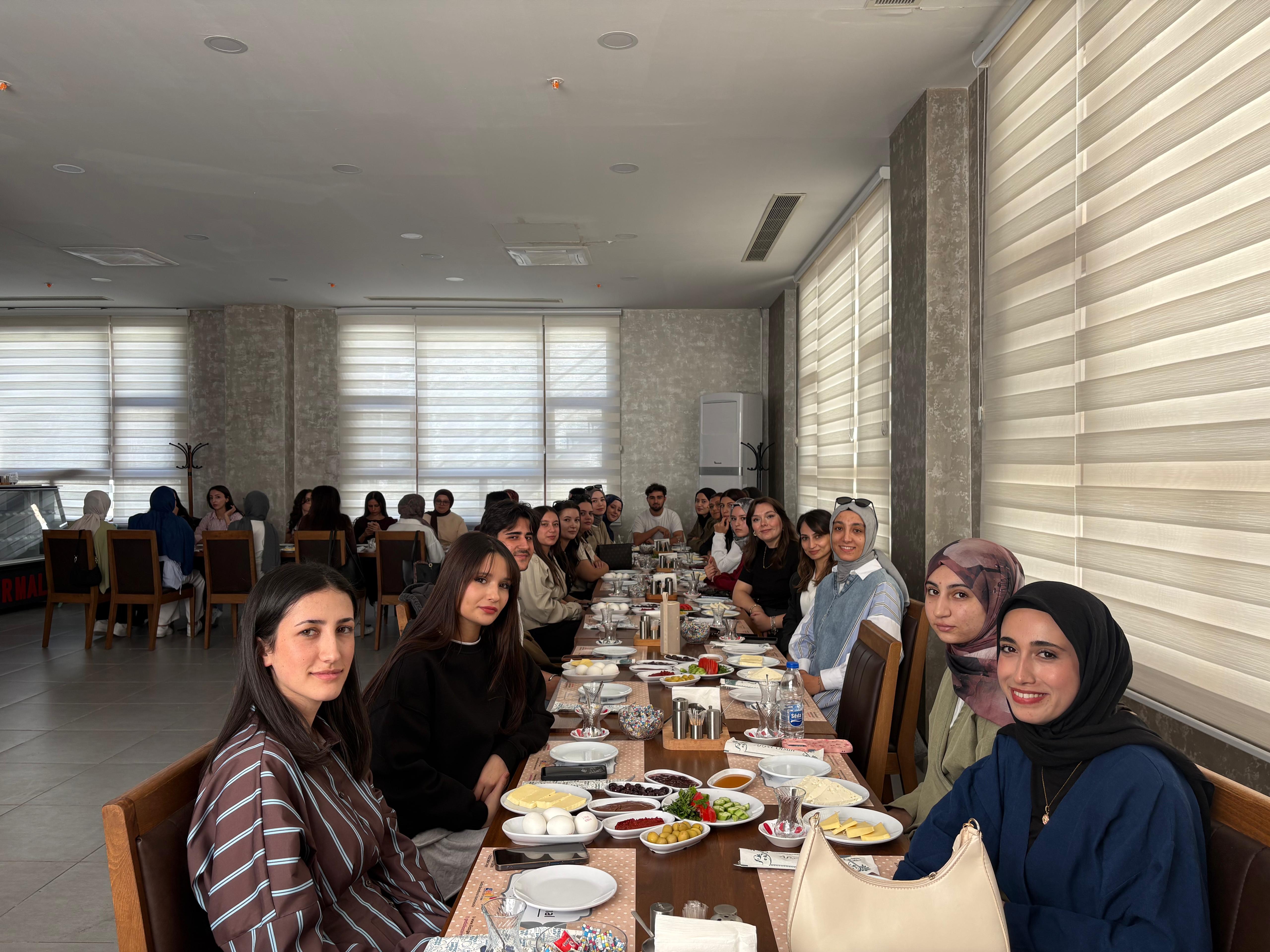 Tele Sağlık Teknikerliği Programında Kaynaşma Kahvaltısı Düzenlendi - 4