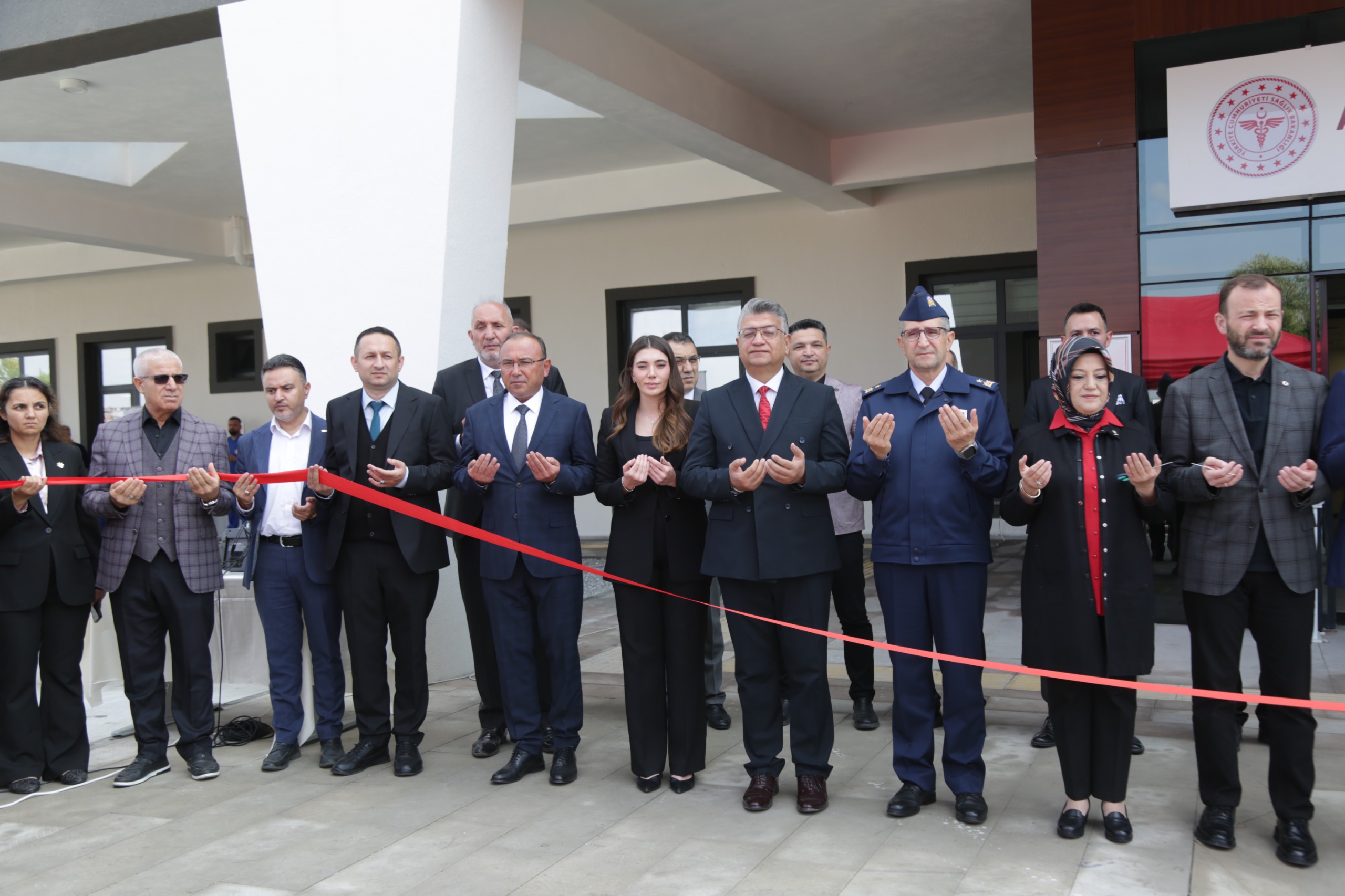 REKTÖRÜMÜZ, ÇAVDARHİSAR İLÇE DEVLET HASTANESİ AÇILIŞINA KATILDI
